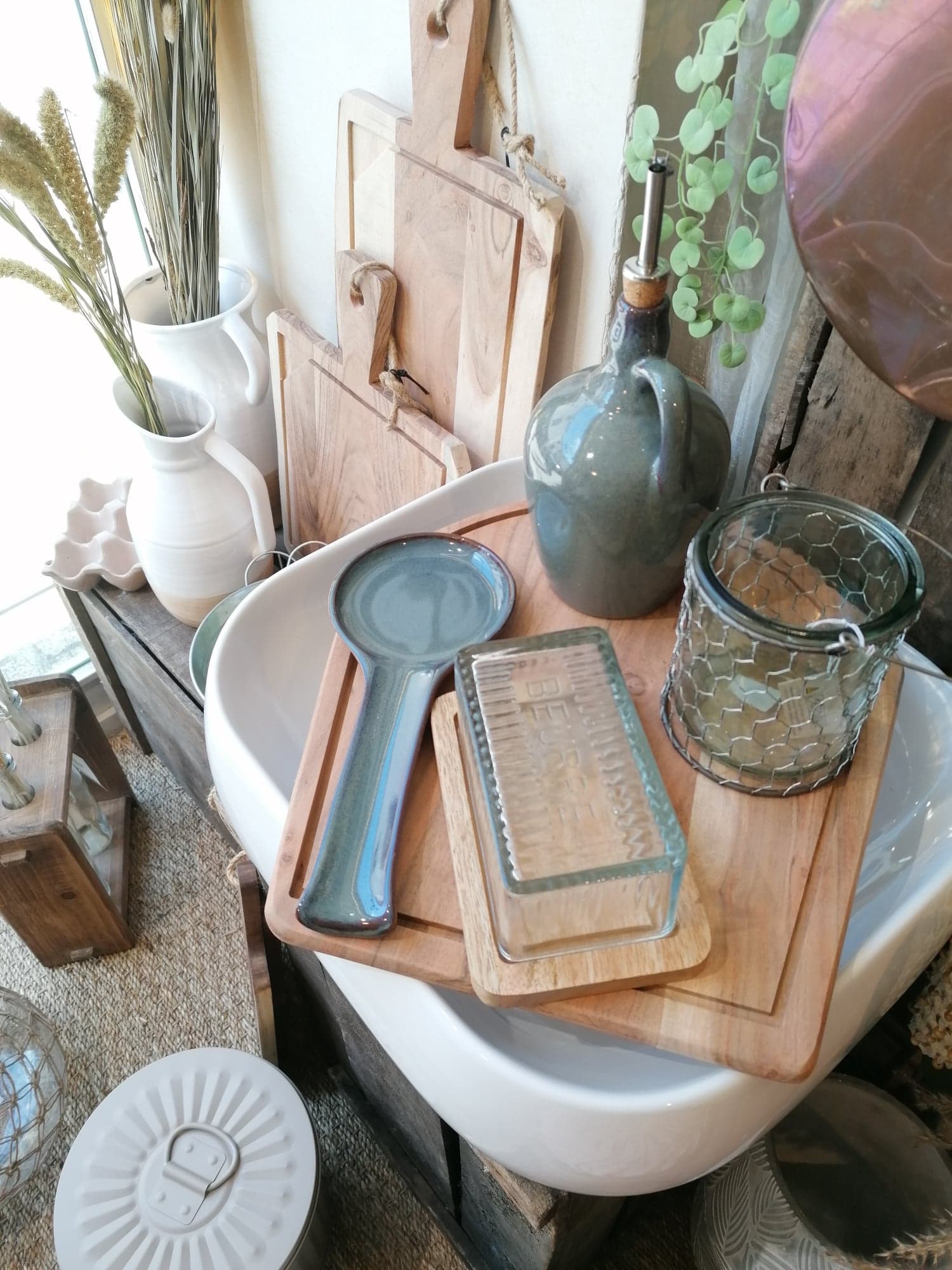 Photo n°17 - Art de la table - Huilier planche à découper apéro vaisselle Comptoir de famille