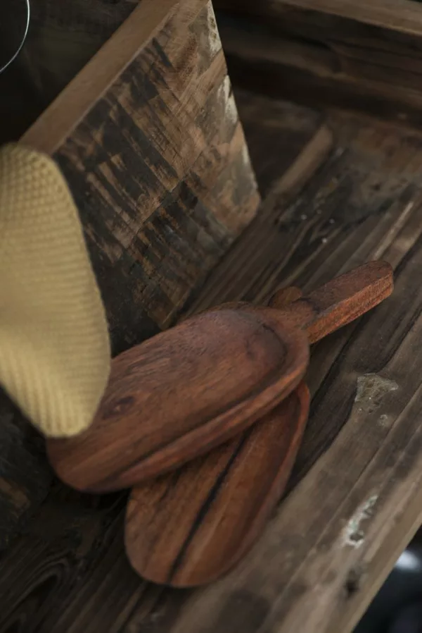 Petite pelle en bois d'Acacia – Image 3